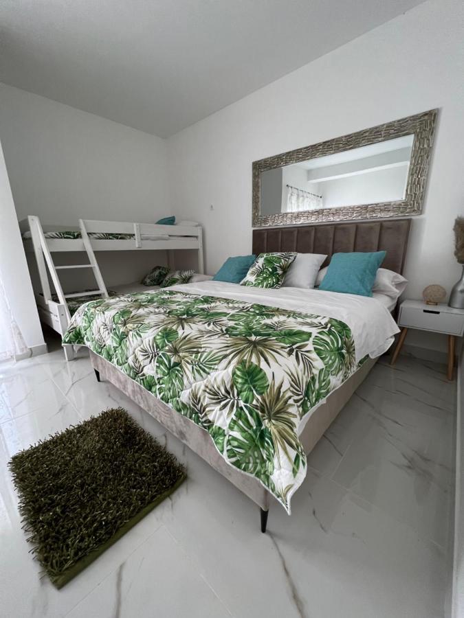 Julija Apartma *